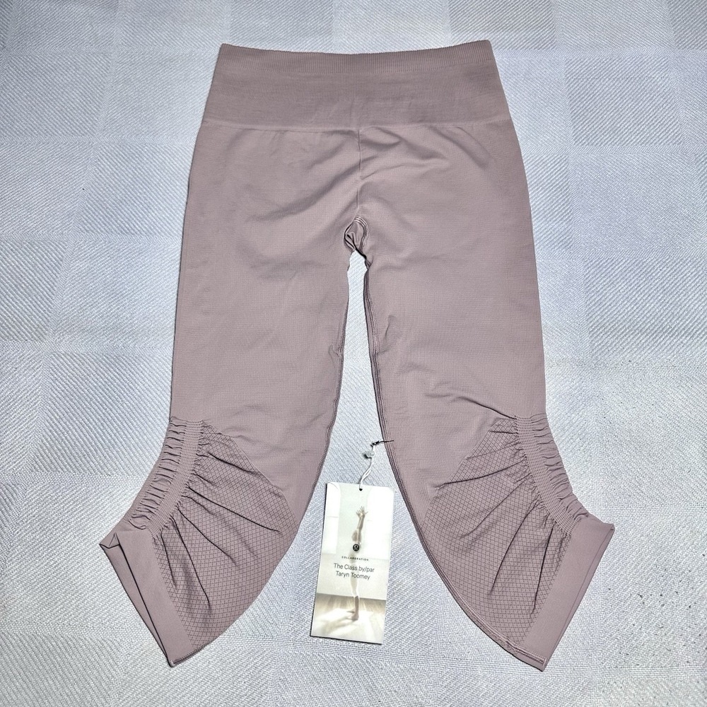 NEW Lululemon Womens 8 Awakening‎ Crop Taryn Toomey Collection Ruched High Rise